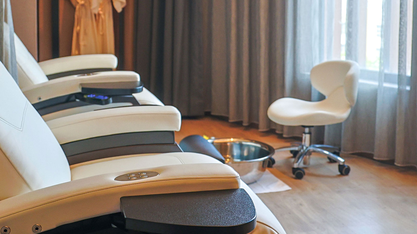 leg-treatment-room